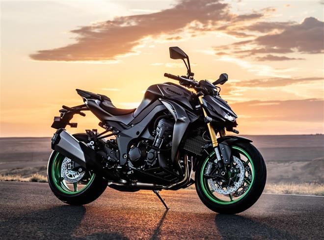 Kawasaki dévoile la nouvelle Z1100
